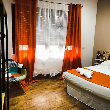 Napoli Central Station Deluxe Bed & Breakfast Exterior foto