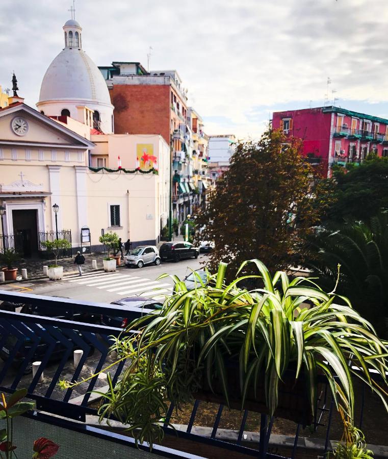 Napoli Central Station Deluxe Bed & Breakfast Exterior foto